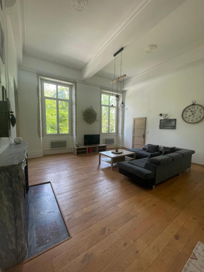 Le Chateau Emile Loubet - Appartement Entier La Bégude-de-Mazenc Buitenkant foto