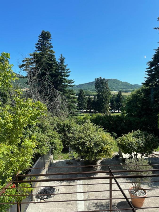 Le Chateau Emile Loubet - Appartement Entier La Bégude-de-Mazenc Buitenkant foto